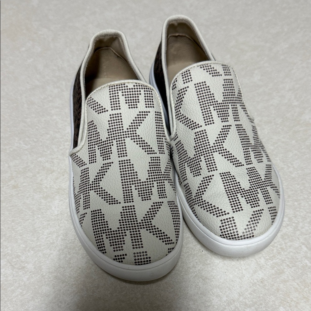 Michael Kors Cream and Black Logo Slip-Ons